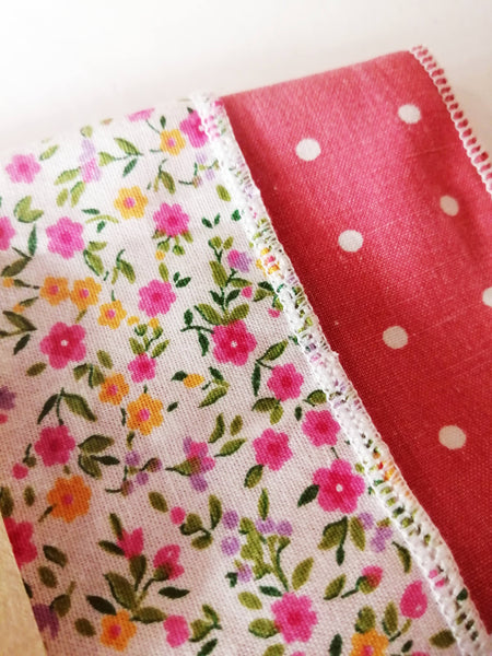 2 Mouchoirs en tissu - fleur rose -